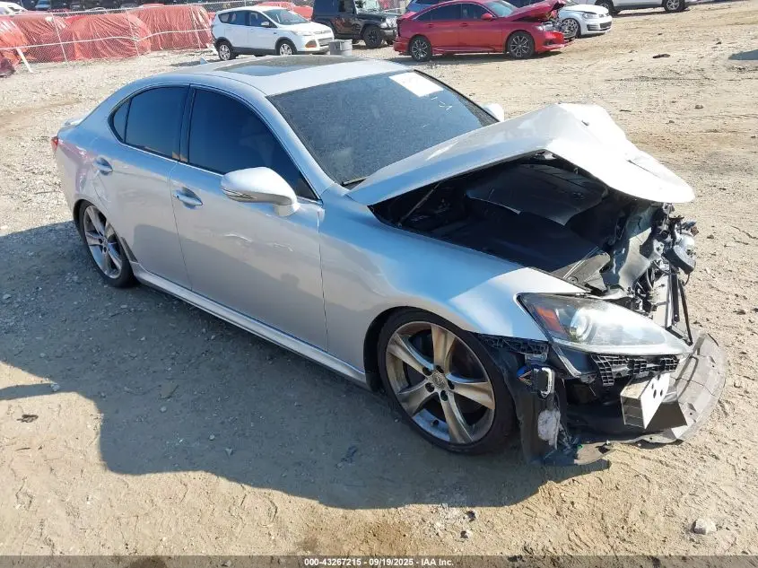 2013 LEXUS IS