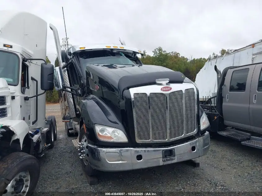 2018 PETERBILT 579