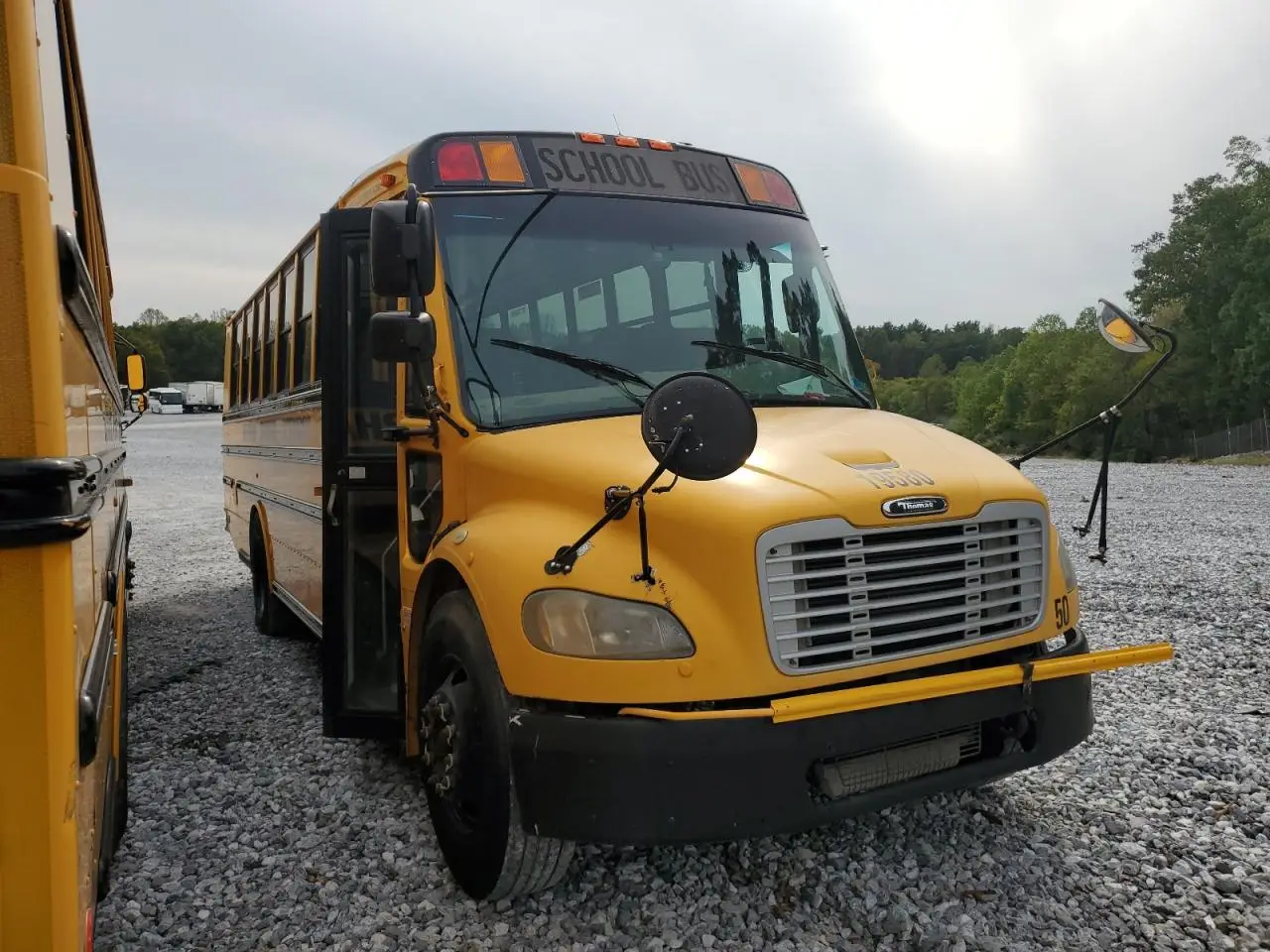 2011 FREIGHTLINER SAF-T-LINE