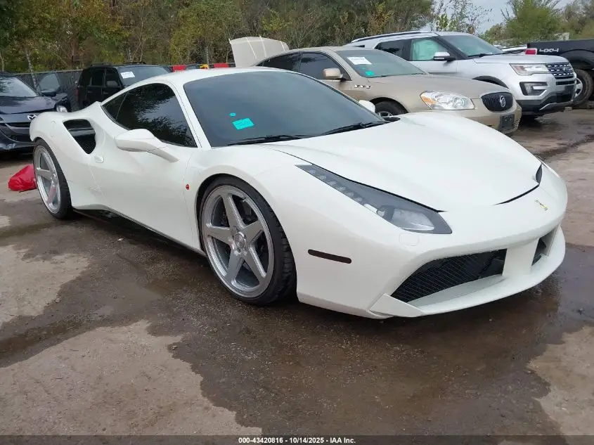 2017 FERRARI 488 GTB