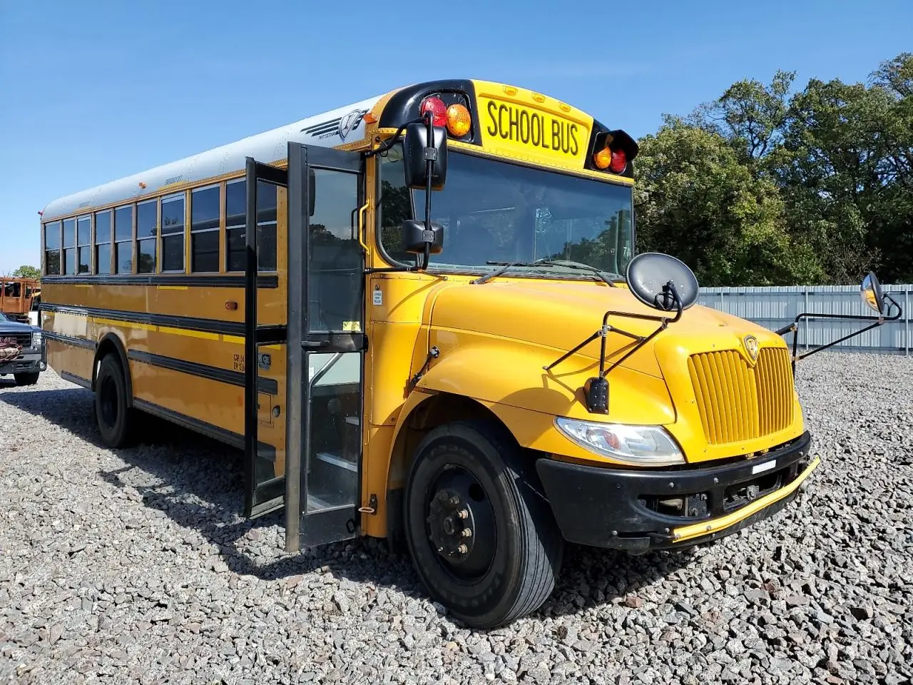 IC CORPORATION ALL MODELS 2015. Lot# 85949415. VIN 4DRBUAAP8FB023808