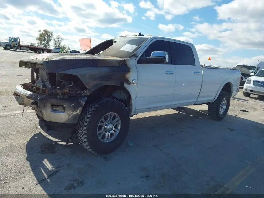 2017 DODGE 2500