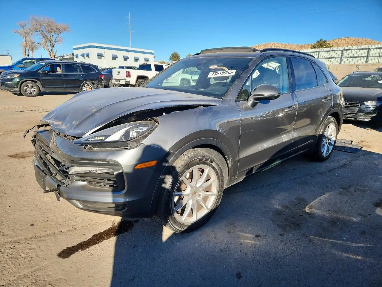 2020 PORSCHE CAYENNE