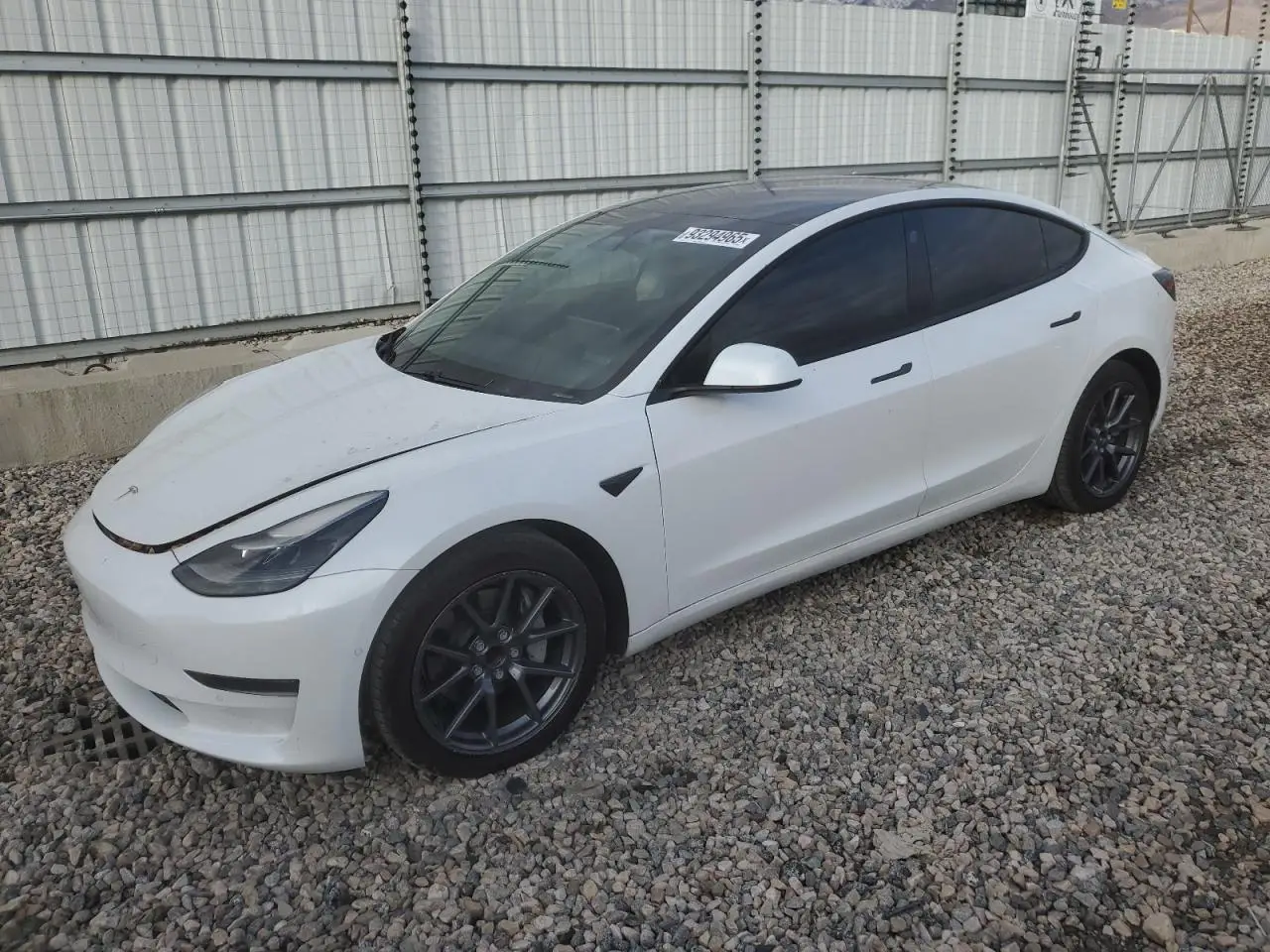 TESLA MODEL 3 2021. Lot# 93294965. VIN 5YJ3E1EA6MF939473