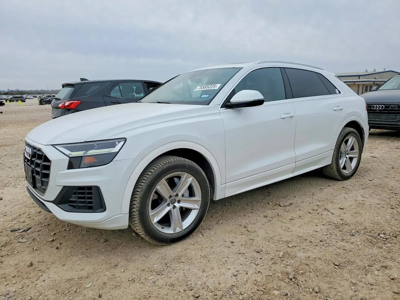 2019 AUDI Q8