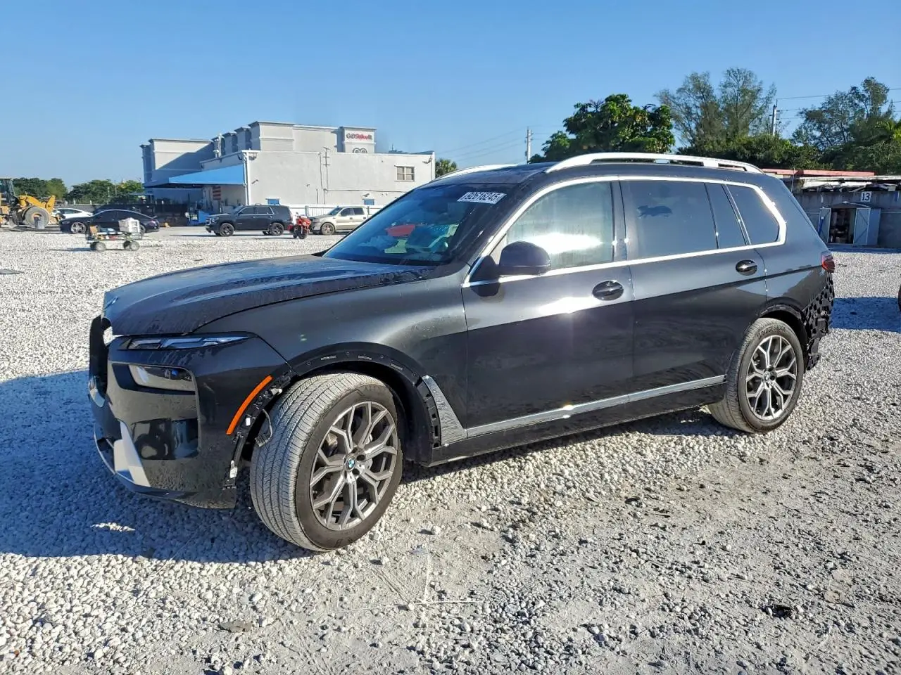 2025 BMW X7