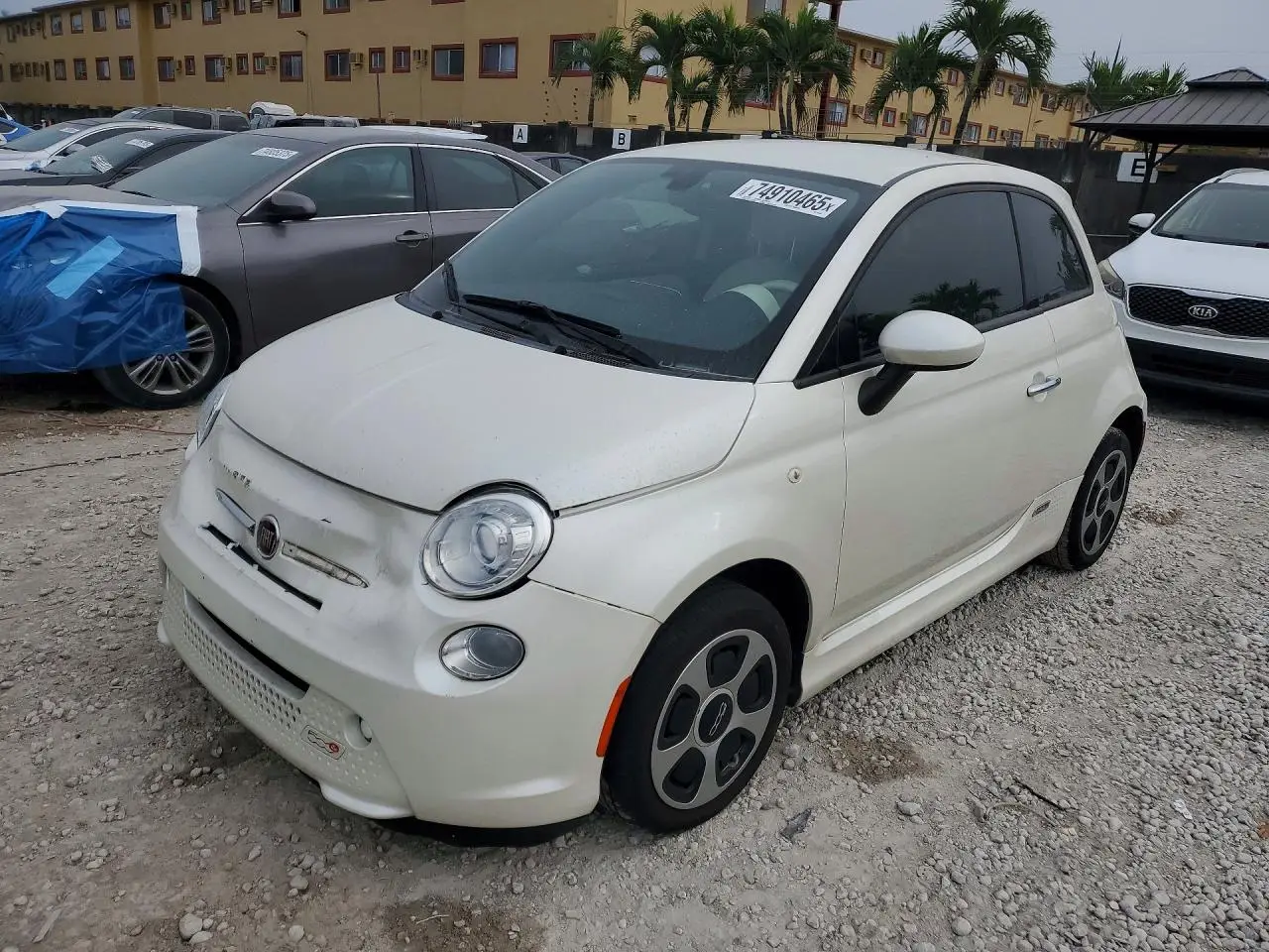 2017 FIAT 500