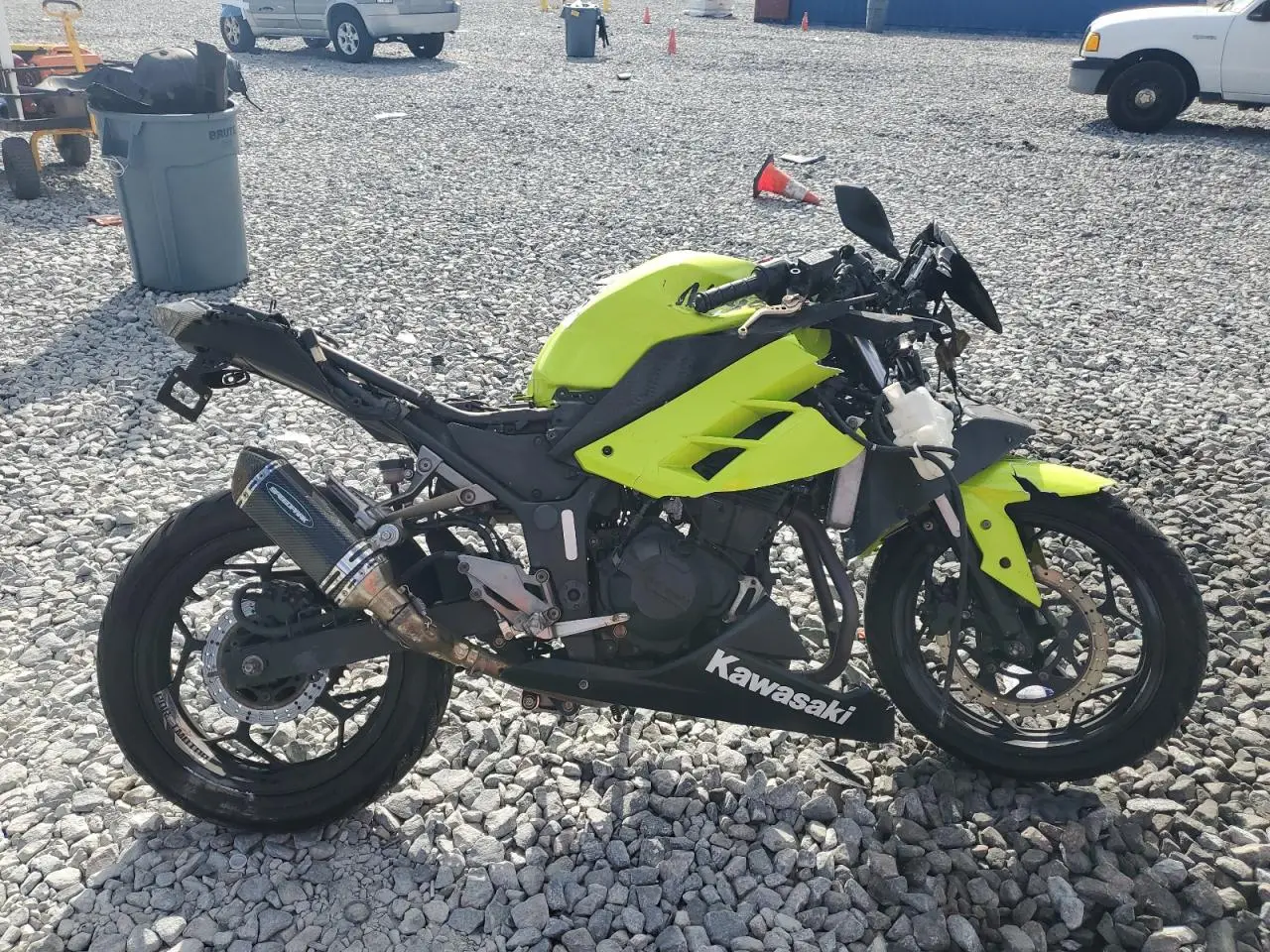 2013 KAWASAKI NINJA 900