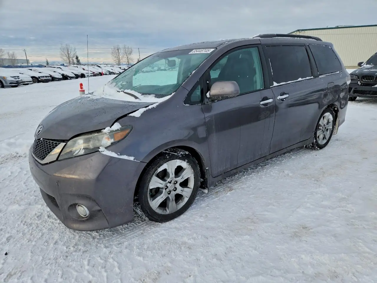 2013 TOYOTA SIENNA
