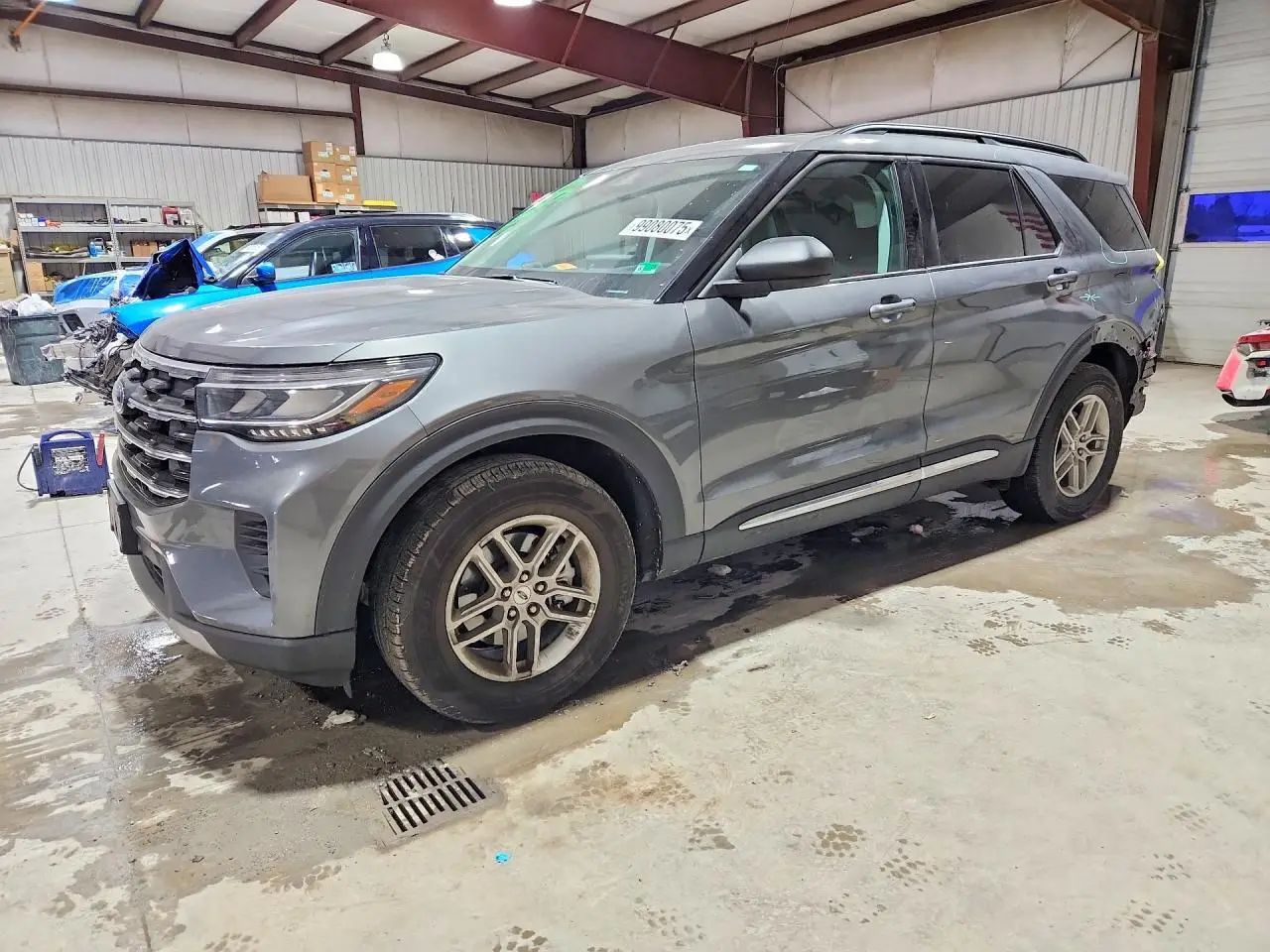 2025 FORD EXPLORER A