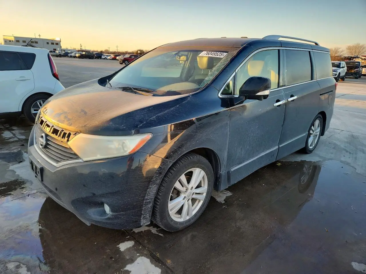 2013 NISSAN QUEST