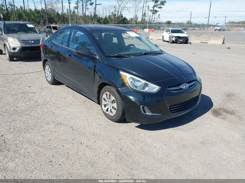 2015 HYUNDAI ACCENT