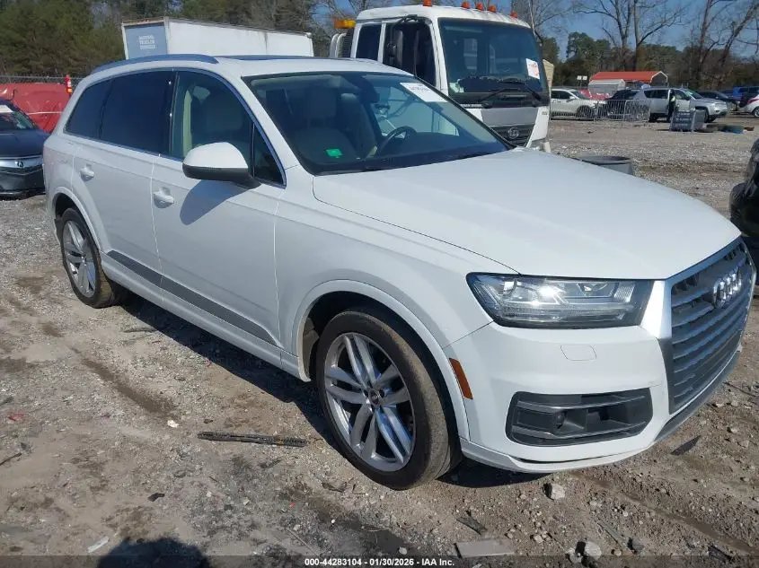 2017 AUDI Q7