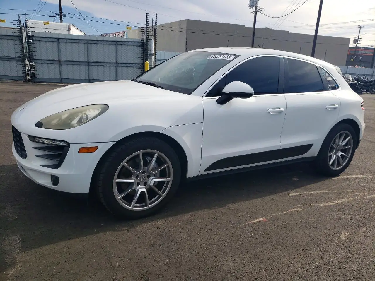 2015 PORSCHE MACAN