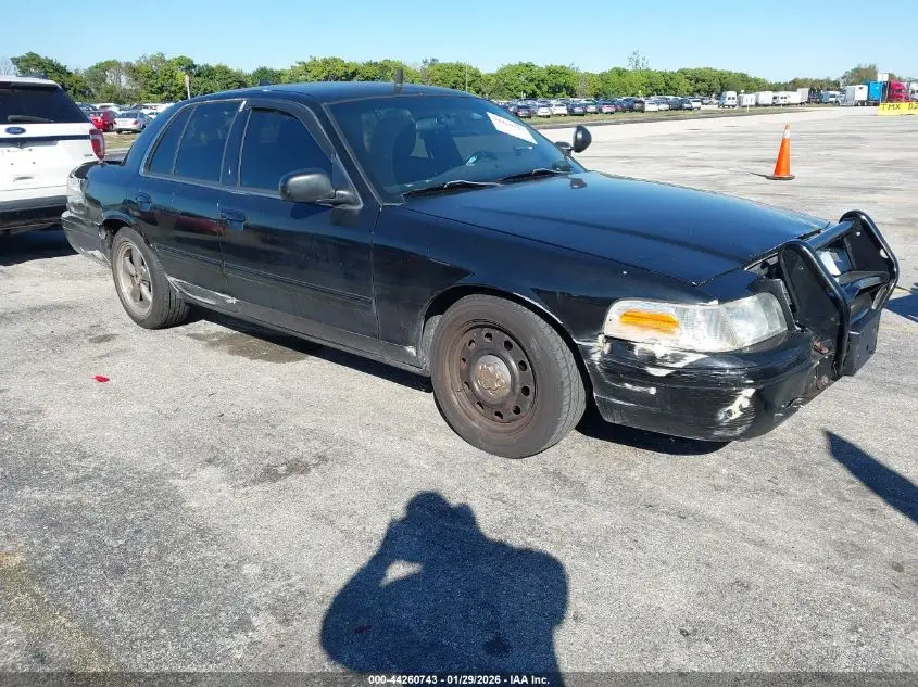 2011 FORD CROWN VICTORIA