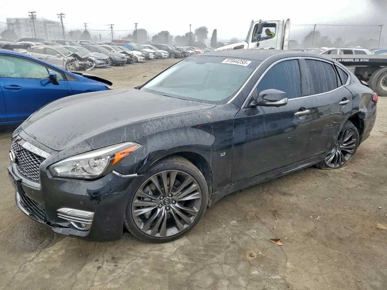INFINITI Q70 2017. Lot# 97044255. VIN JN1BY1AP9HM741094